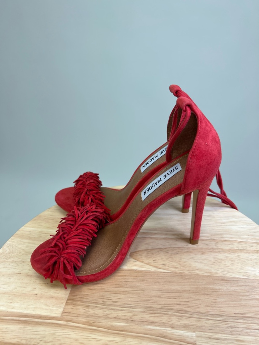 Steve Madden Red Suede Tassel Fringe Ankle-Tie Heels Sassey Size 5.5 - Picture 8 of 16
